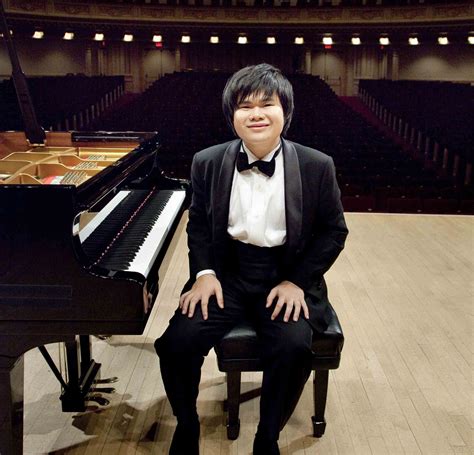 Petersburg, 8 July 2012For the first time, the blind pianist <b>Nobuyuki Tsujii</b> plays together with Maestro Valery. . Nobuyuki tsujii